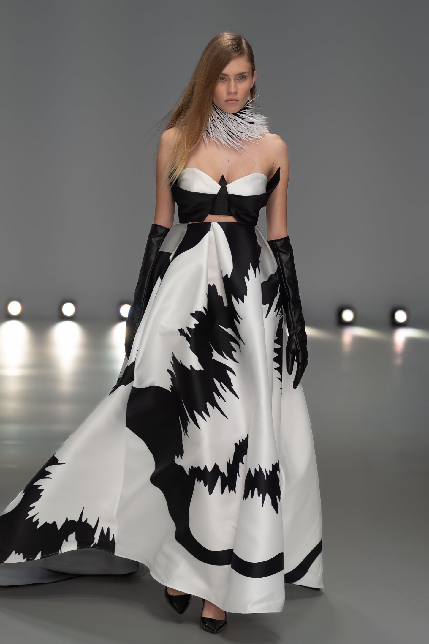 LOOK 13