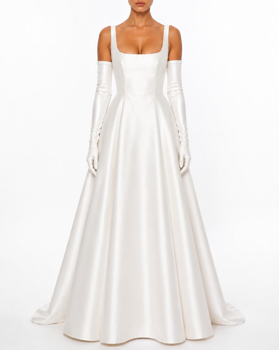 LENNON GOWN
