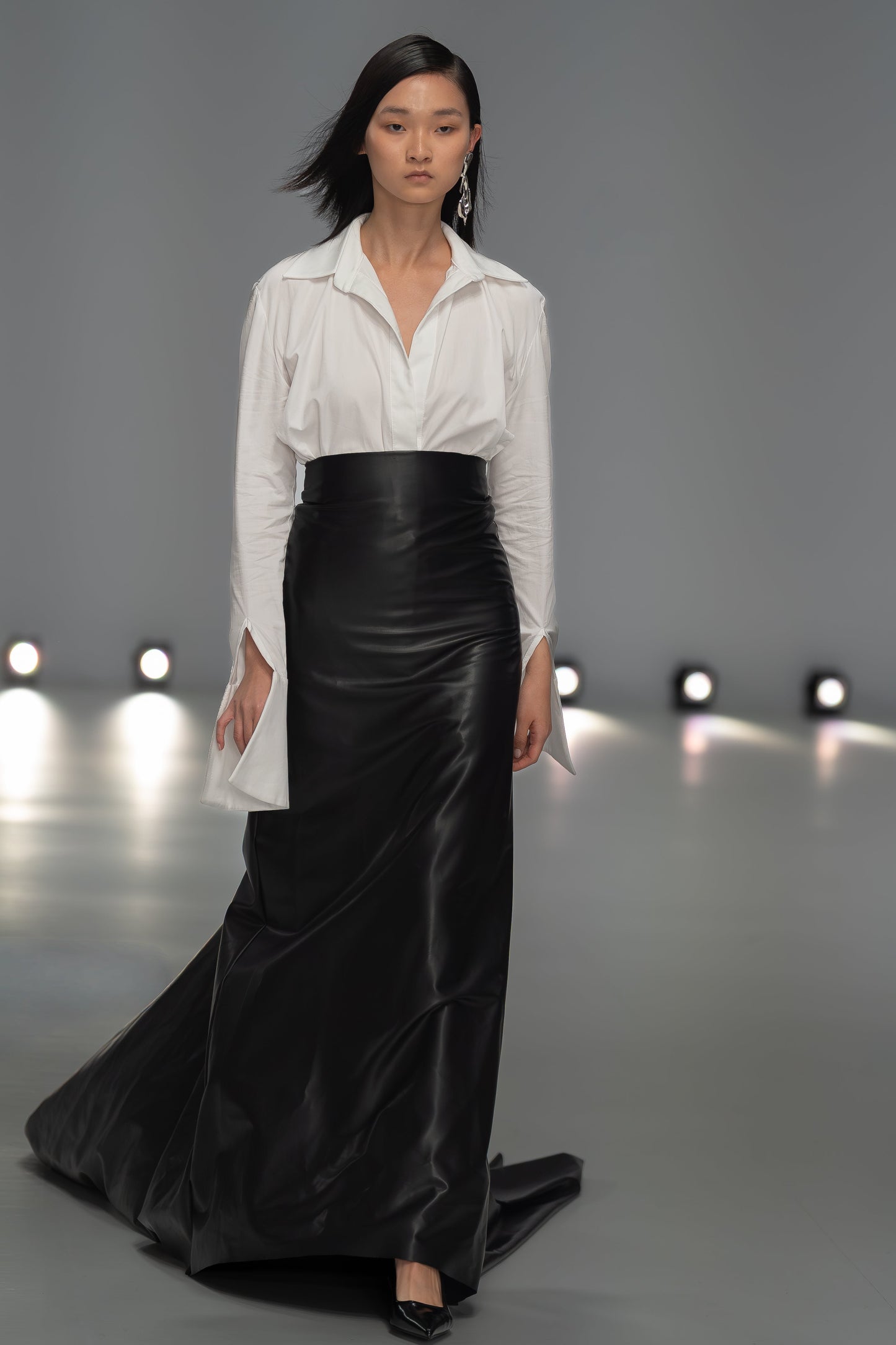 LOOK 10