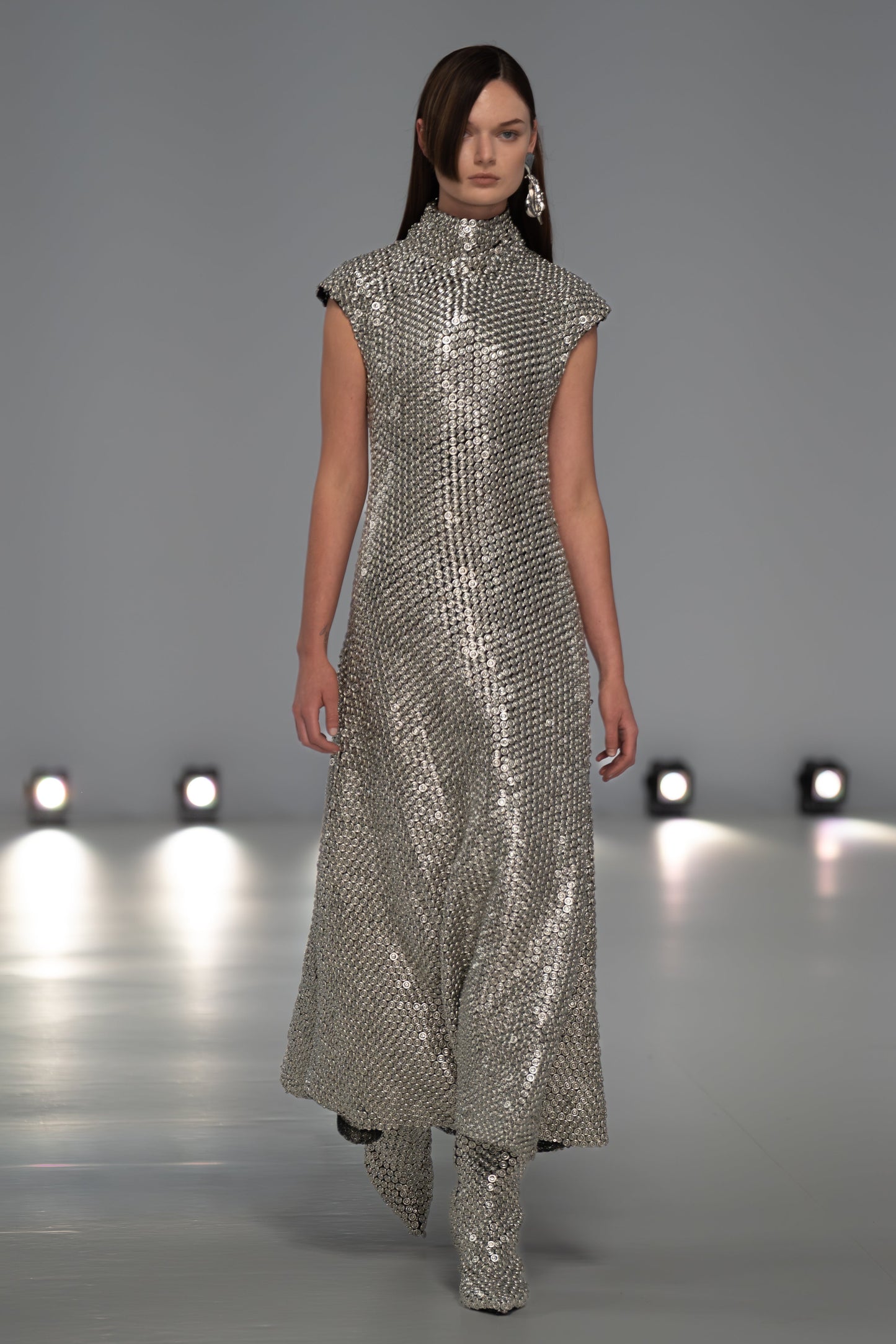 LOOK 28