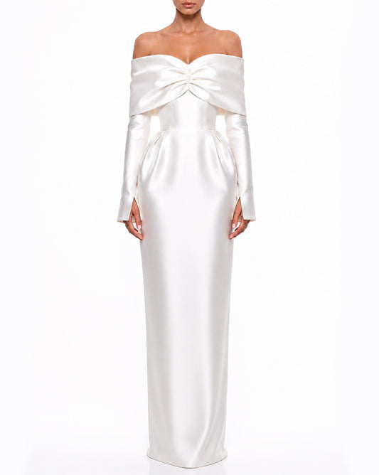 KADE GOWN