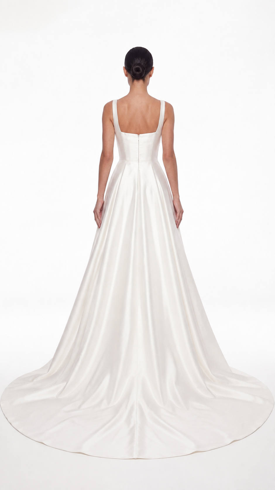 LENNOX GOWN